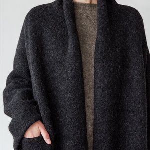 Lauren Manoogian Short Shawl Cardigan in Black Mélange OS